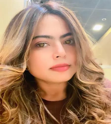 bollywood Star Natasha in Kolkata Escort